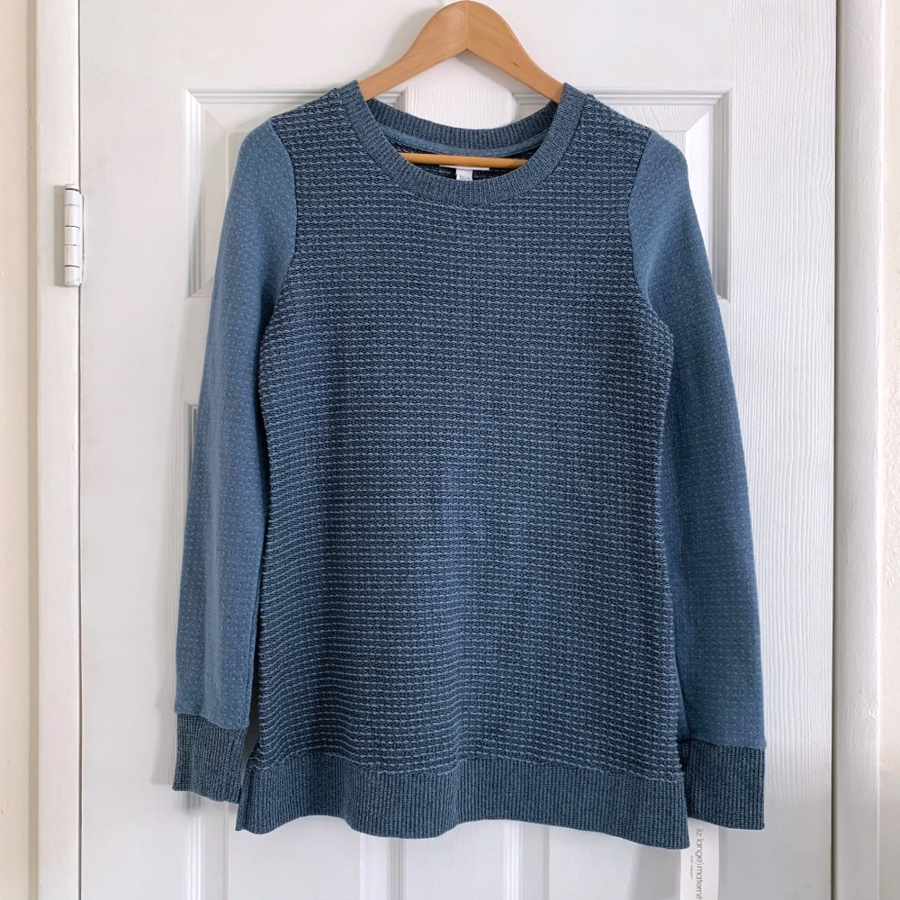 Liz Lange Maternity Blue Textured Pullover Sweater